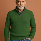 Men’s knitted sweater in green with classic design, warm and comfortable for casual and formal outfits.