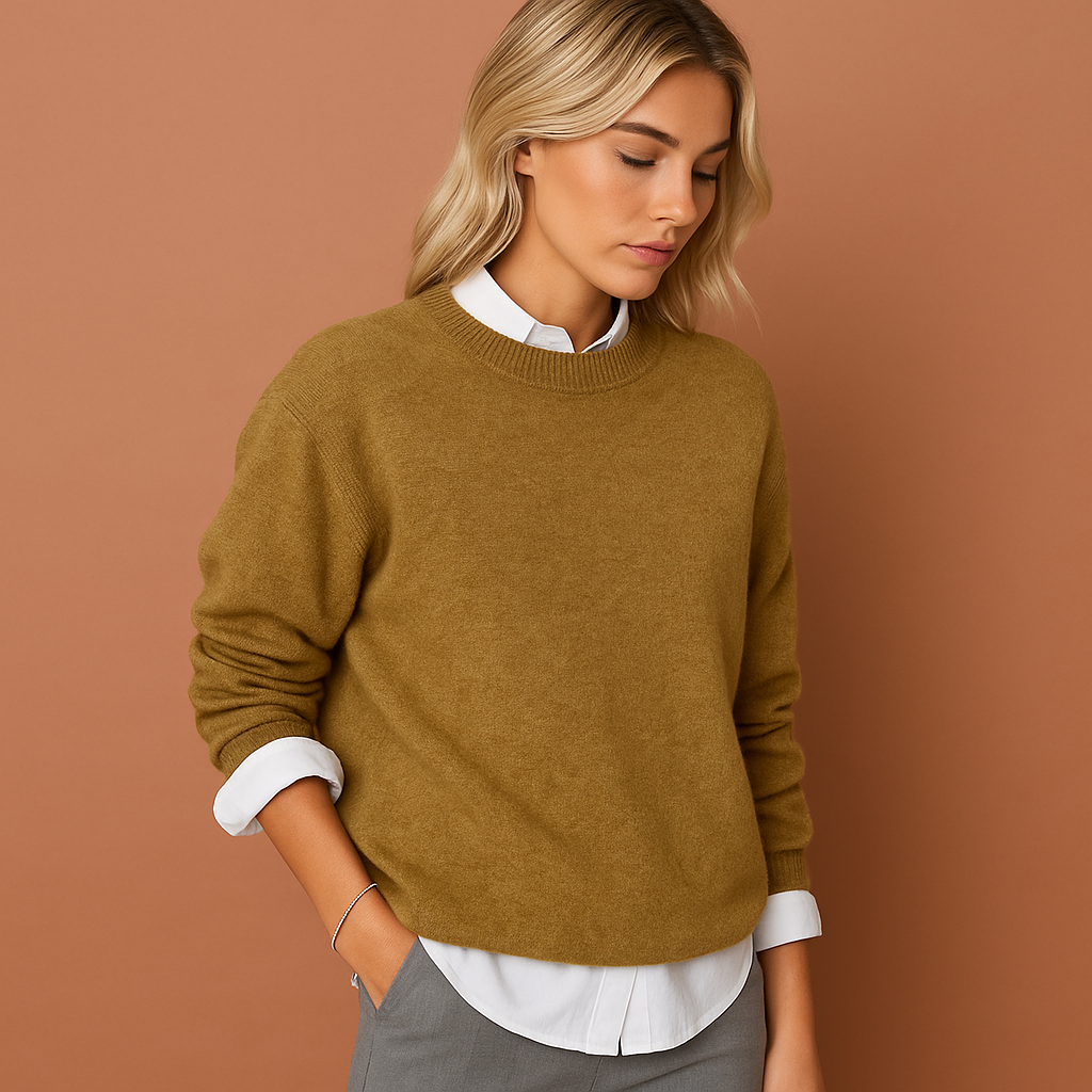 Women’s oversized casual sweater in yellow with minimalist design, soft and comfortable for casual and stylish outfits.